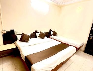 Triple Room with City View