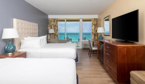 Queen Room with Sea View