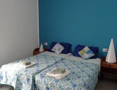 Twin Room with Bathroom