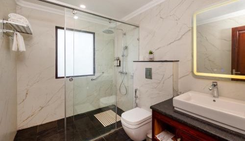 Pushpa Vatika (Luxury Valley View with Private Garden)