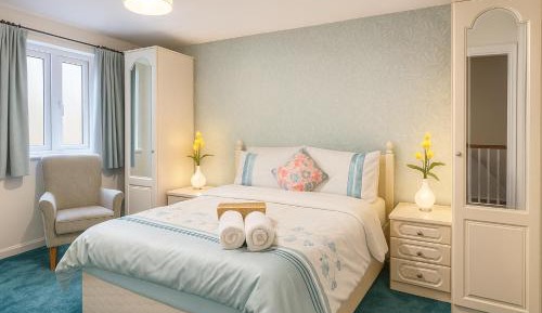 Double Room with Shared Bathroom