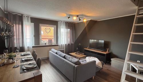 Three-Bedroom Apartment with Balcony