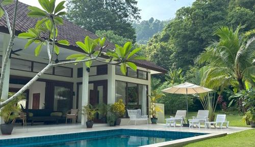Three-Bedroom Villa