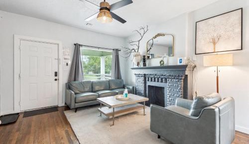 Two-Bedroom Townhouse