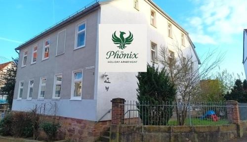 Three-Bedroom Apartment with Balcony