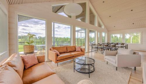 Deluxe Villa