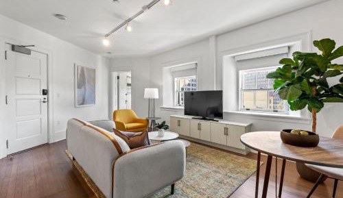 One Bedroom Apartment