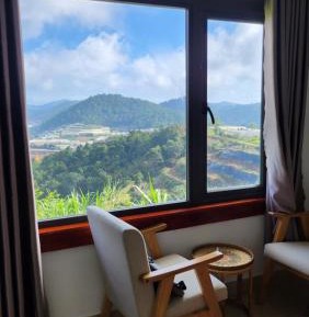 Quadruple Room with Mountain View