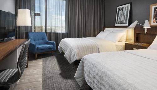 Queen Room with Two Queen Beds - Concierge Level