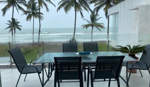 Three-Bedroom Apartment - Oceanfront
