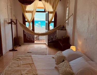 Deluxe Double Room with Balcony and Sea View
