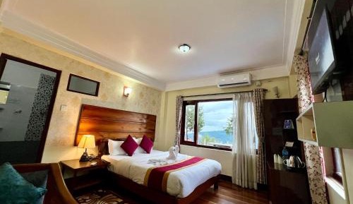 Double Room with Private Bathroom