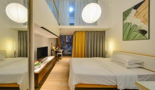 Triple Room with Balcony
