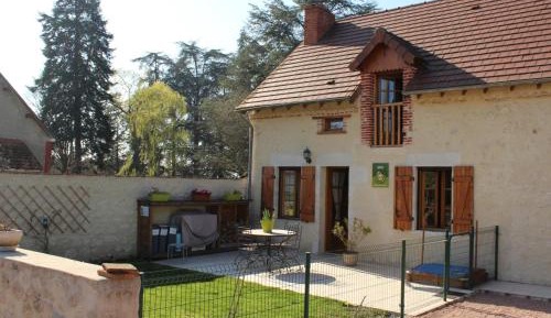 Holiday Home (5 Adults)