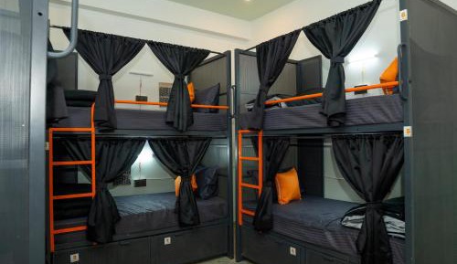 Bed in 6-Bed Mixed Dormitory Room
