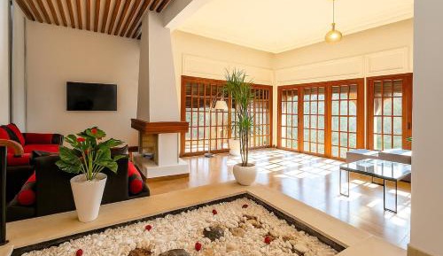 Deluxe Villa