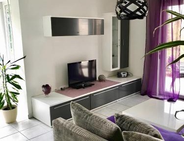 Superior One-Bedroom Apartment