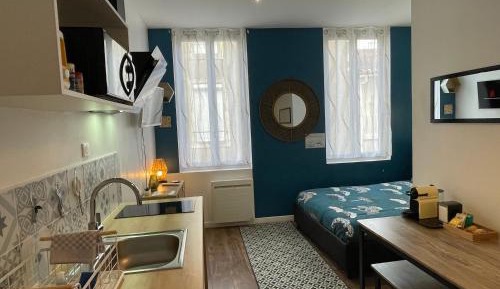 One-Bedroom Apartment - Non-Smoking