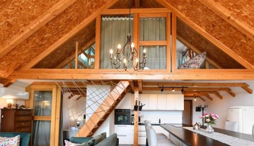 Three-Bedroom Holiday Home 