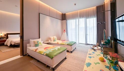 Premium Family Suite