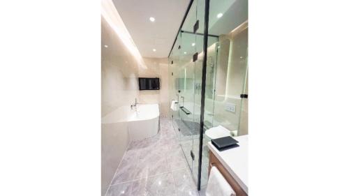 Presidential King Suite