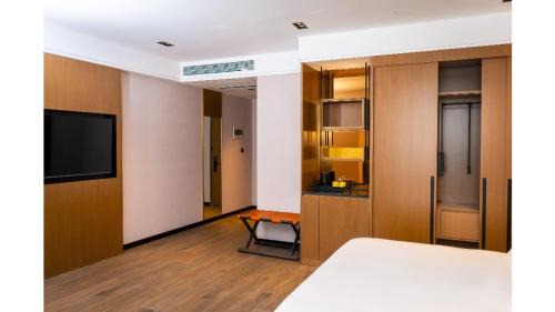 Executive King Room - Accessible