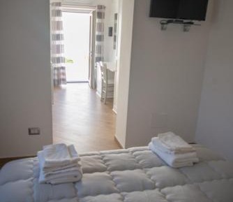 King Room with Garden View