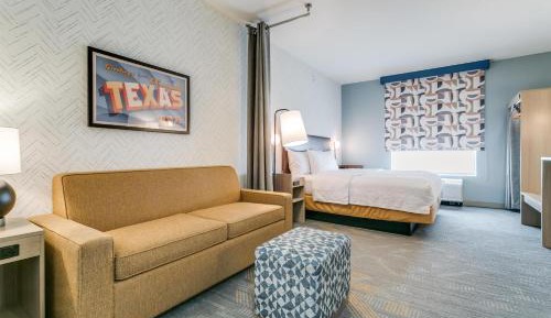 King Studio Suite