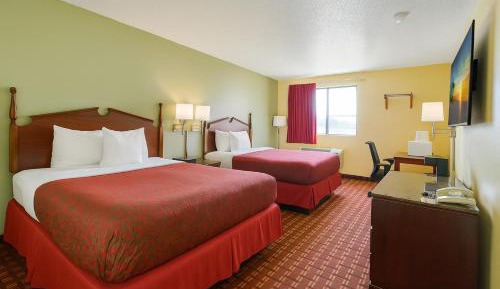 Queen Room with Two Queen Beds - Non-Smoking
