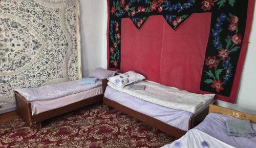 Quadruple Room with Shared Bathroom