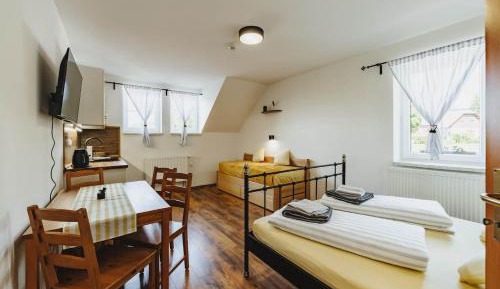Quadruple Room with Private Bathroom