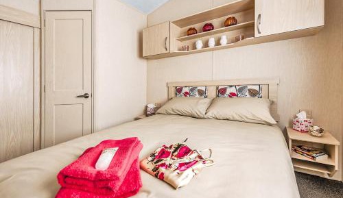 Mobile Home 3