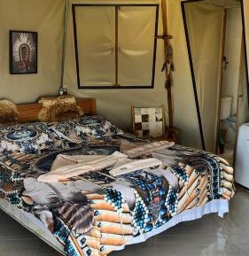 Double Room with Mountain View