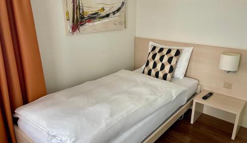 Single Room with Private Bathroom