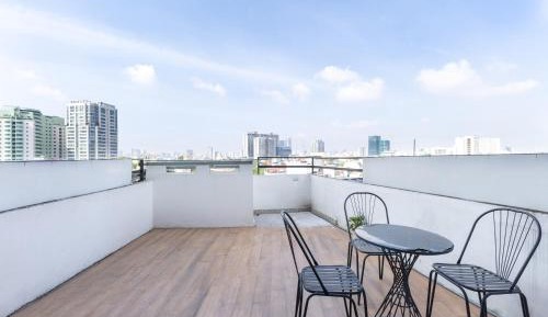 Studio with Terrace
