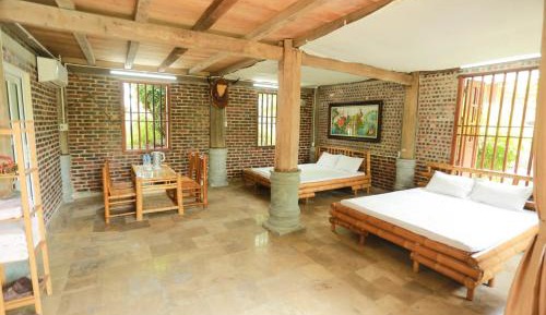 Quadruple Room with Terrace