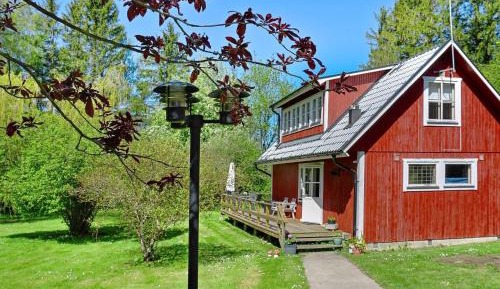 Two-Bedroom Holiday Home