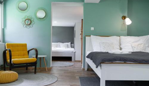 Deluxe Family Suite