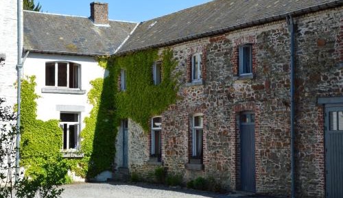 Five-Bedroom Holiday Home