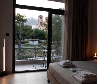 One-Bedroom Apartment with Balcony