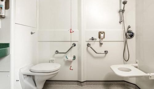 Accessible Room with Two Single Beds