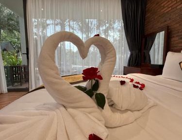 King Room with Pool View