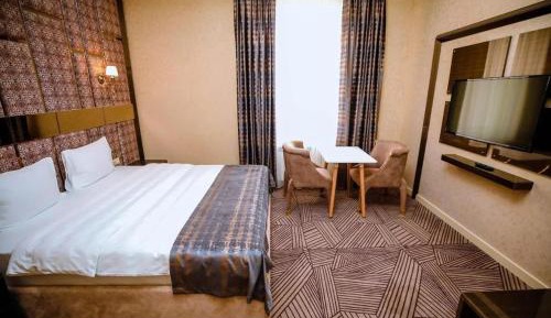 Family Suite with Balcony