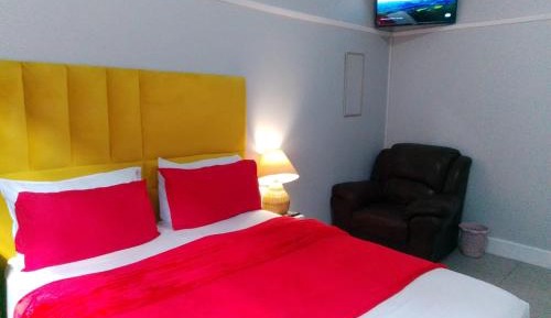 Deluxe King Room