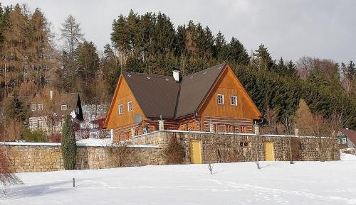 Five-Bedroom Villa