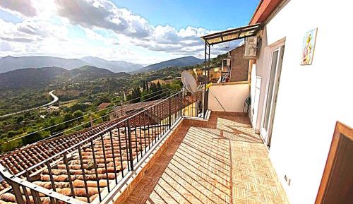 Deluxe Double Room with Castle View