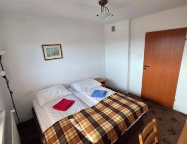 Twin Room with Private External Bathroom