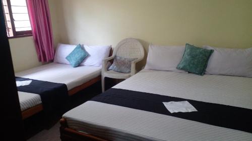 Basic Triple Room