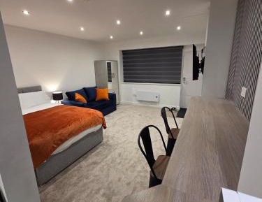 One-Bedroom Apartment - Non-Smoking