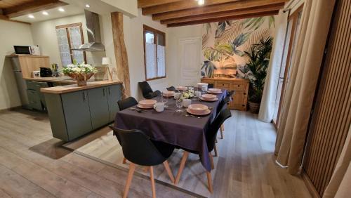 Four-Bedroom Holiday Home